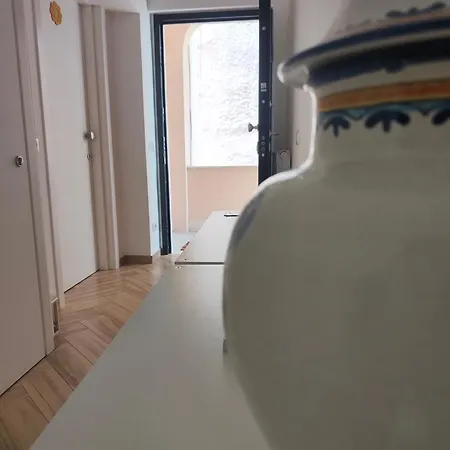 Camelia Oda ve Kahvaltı 3*