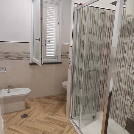 Camelia Vico Equense